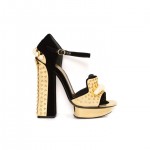 3. La plus Black and Gold (Alexander McQueen))